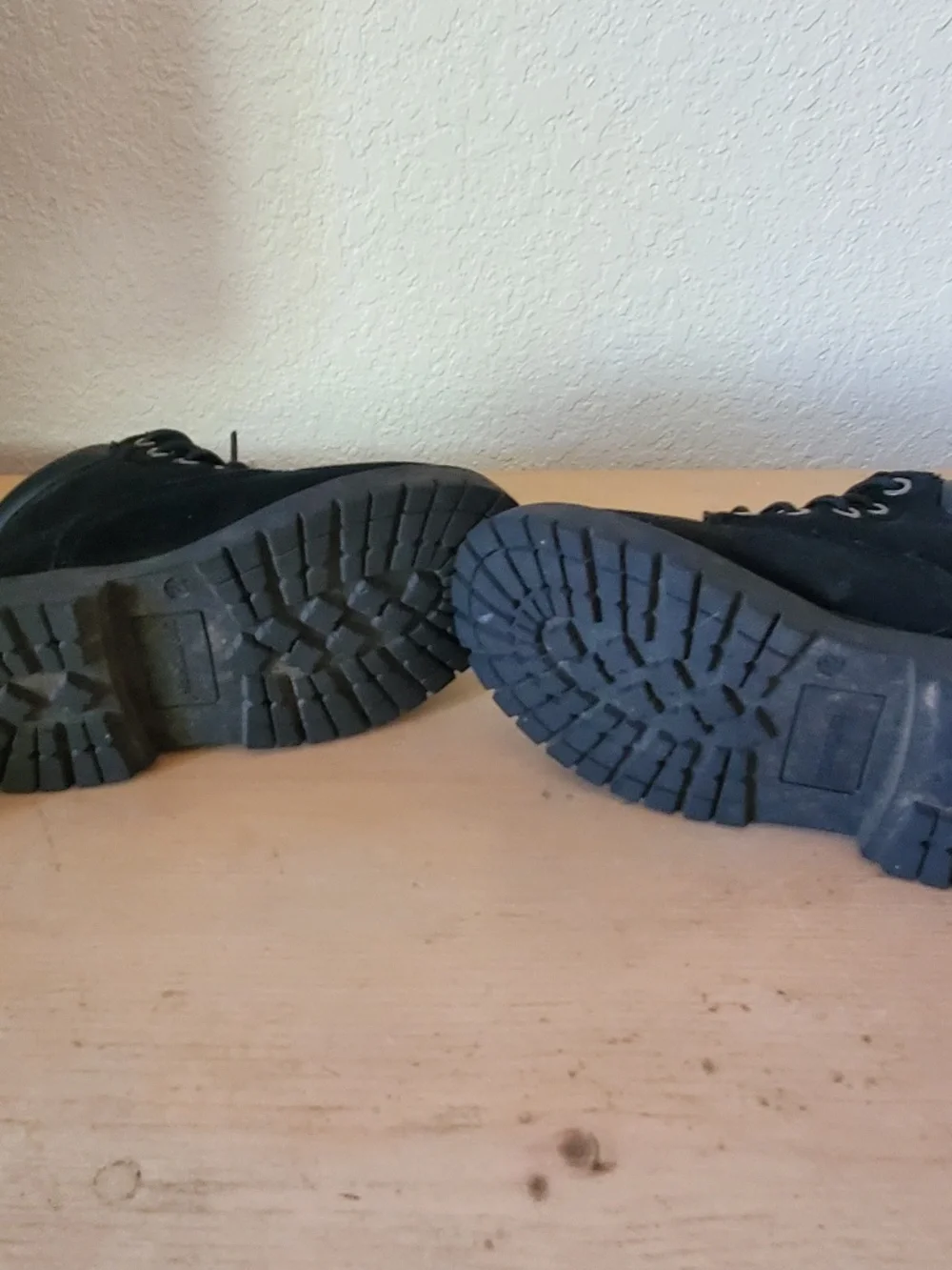 Craftsmen Black Faux Suede Waterproof toddler Boys Boots Size 12